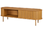 Buffet ovale en bois clair avec portes coulissantes à lattes et rangement ouvert