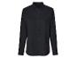 Chemise noire à manches longues, style classique.