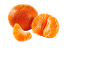 Mandarine entière et quartiers de mandarine juteux sur fond noir.