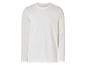 T-shirt blanc à manches longues.