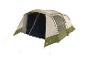Tente de camping beige et vert olive avec intérieur noir et haubans.