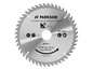 Une lame de scie circulaire Parkside pour le bois avec 48 dents.