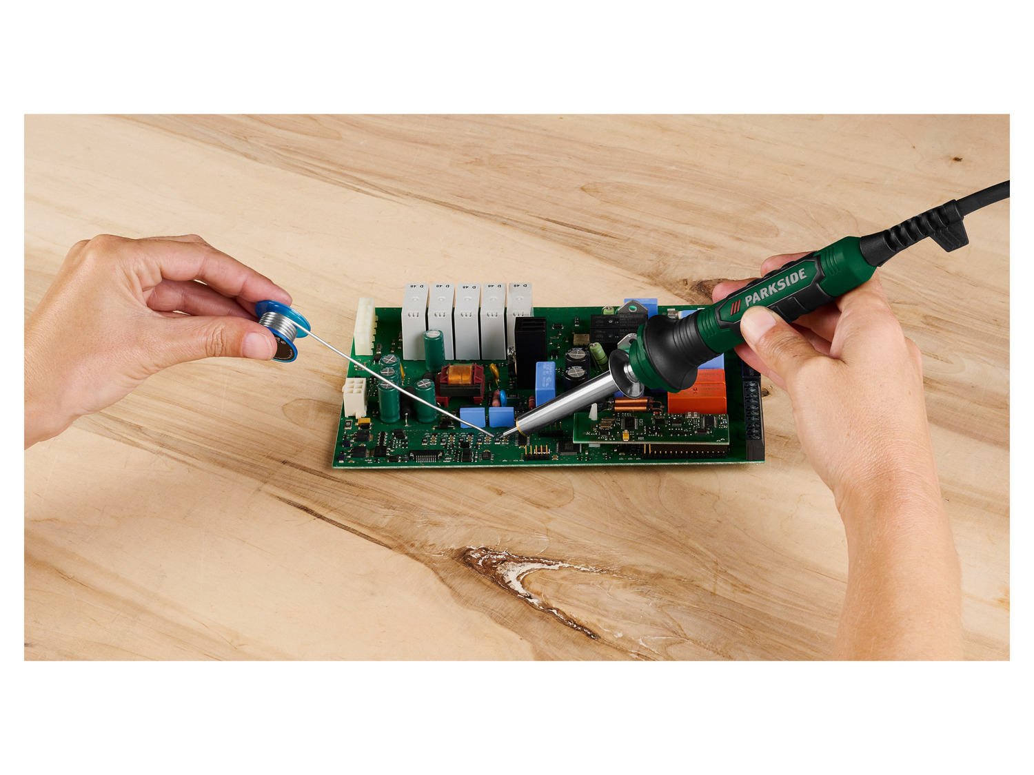 thumbnail image 2 of Parkside PLS 48 D2 Digital Soldering Station – 48W, Variable Speed, 230V – With Replacement Tip, Made In Germany 2 of 6