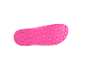Semelle de claquette rose avec surface texturée et inscription 'MADE IN CHINA'