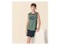 Pyjama garçon avec débardeur vert 'ATHLETIC 1986' et short bleu.