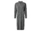 Robe pull grise à manches longues et col polo.