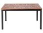 Table de jardin en bois Livarno Home avec cadre en métal noir.