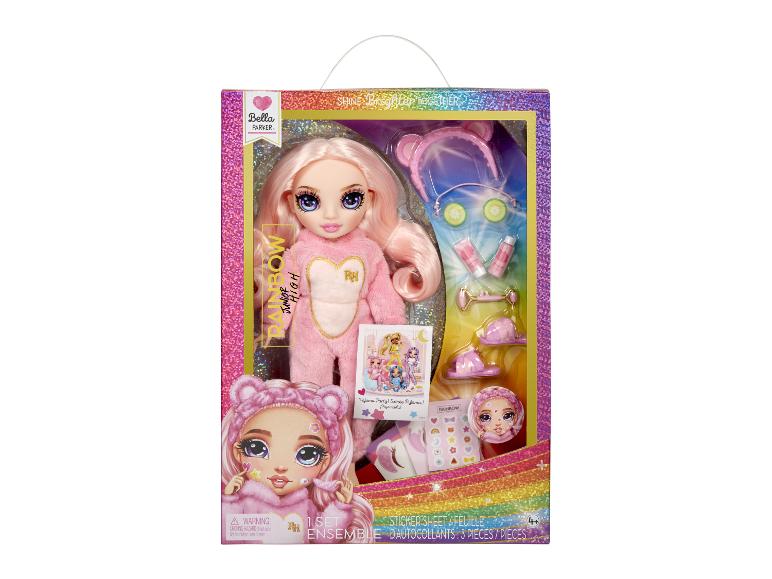 Poupée Rainbow High Junior Bella Parker en pyjama rose avec accessoires de soirée pyjama.