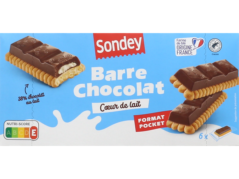 Barres chocolatées avec cœur de lait sur biscuit, avec Nutri-Score E et blé d'origine France.