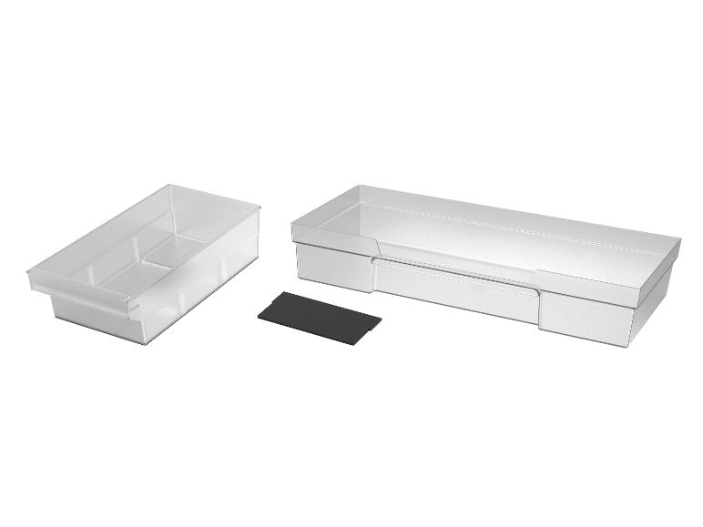 Deux bacs en plastique transparent pour réfrigérateur et un support noir.
