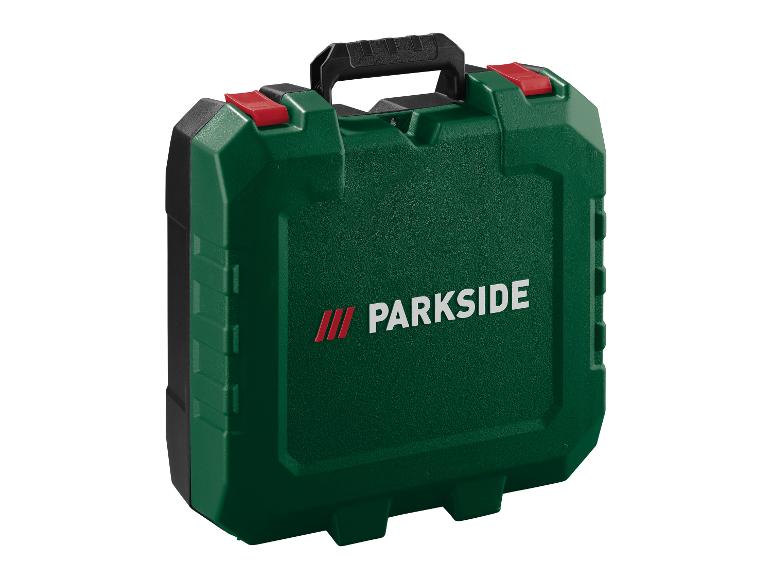 Mallette à outils verte Parkside avec poignée noire et loquets rouges.