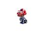 Jouet transformable Optimus Prime rouge et bleu sur fond blanc.