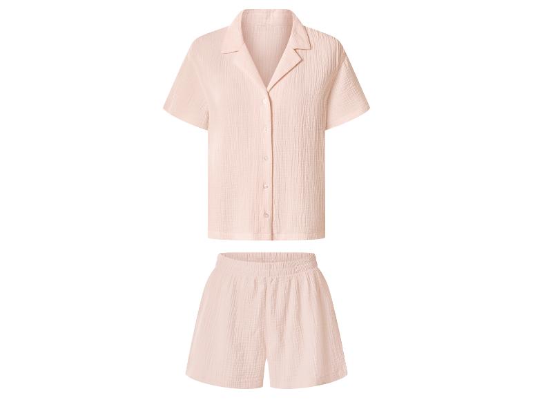 Ensemble de pyjama rose clair à manches courtes avec haut boutonné et short
