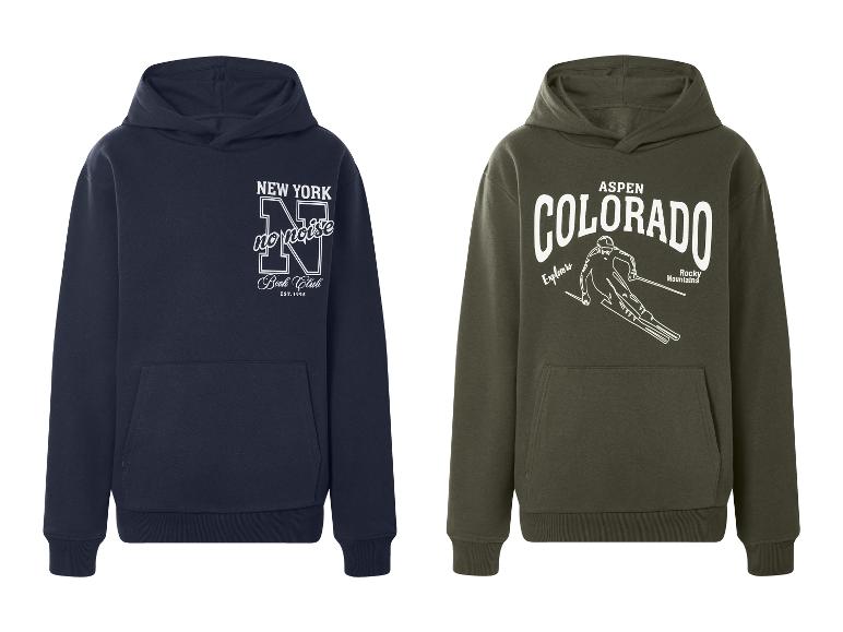 Sweats à capuche pour enfants: un bleu marine avec 'New York' et un vert olive avec 'Colorado' et skieur.