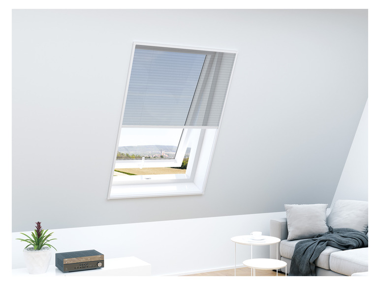 Aller en mode plein écran : LIVARNO home Moustiquaire pour fenêtre de toit, 110 x 160 cm - Image 1