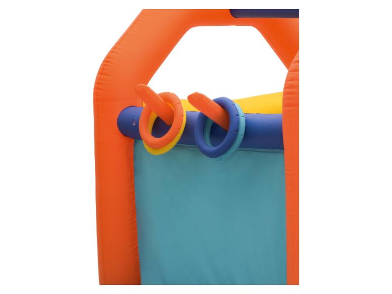 Jeu de lancer d'anneaux gonflable en orange, bleu, jaune et turquoise.