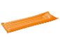 Matelas pneumatique orange pour la piscine ou la plage.