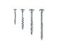 Quatre vis à bois argentées de différentes tailles avec tête Torx.