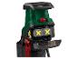Broyeur de jardin vert avec compartiment ouvert pour deux batteries et poussoir rouge.