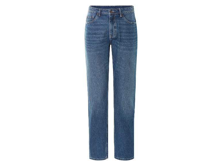 Un jean bleu.
