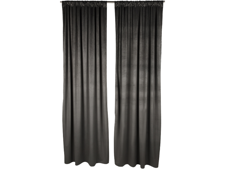 Deux rideaux en velours gris foncé suspendus à une tringle à rideaux argentée.