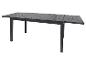 Table extensible de jardin en aluminium avec plateau en lattes.
