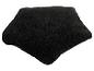 Tapis ou coussin noir moelleux