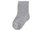 Une chaussette grise.