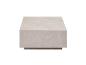 Table basse carrée en marbre avec une finition beige clair et des veines subtiles.