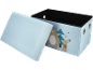 Boîte de rangement enfant bleu clair avec ours et arbres, couvercle ouvert.
