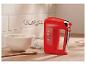 Un mixeur rouge vintage 1973 dans une cuisine.