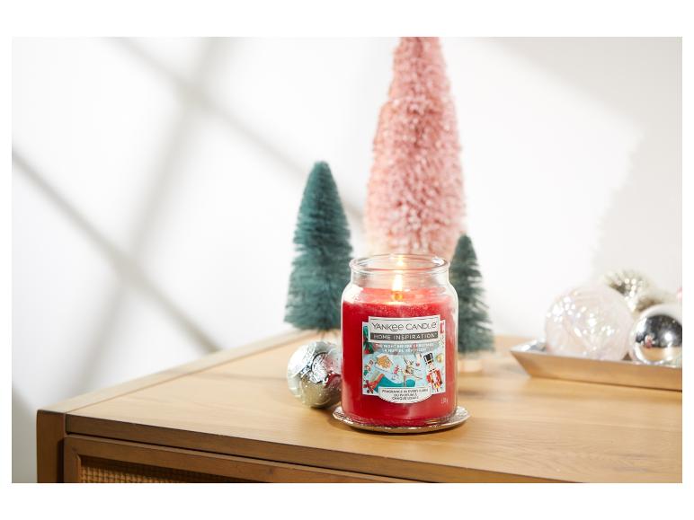 Bougie Yankee Candle Home Inspiration, décor de Noël.