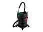 Un aspirateur Parkside noir avec un long tuyau.