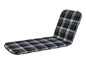 Un coussin de chaise longue à carreaux gris et blanc de Livarno.
