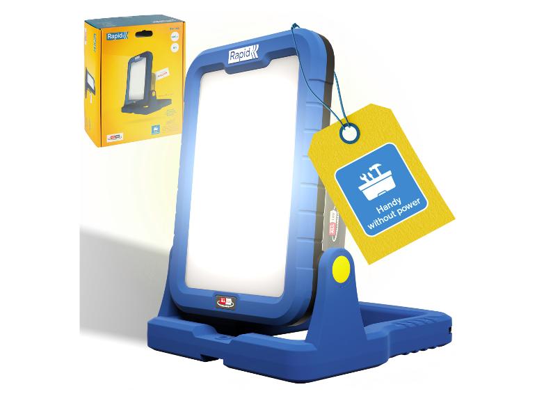 Lampe de travail Rapid 18 V bleue de 2400 lm, avec boîte et étiquette 'Handy without power'.