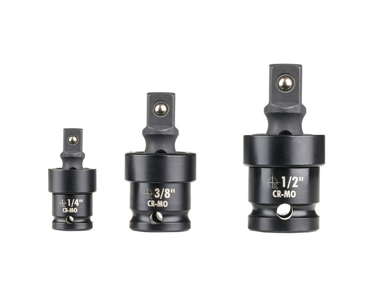 Trois rallonges à cliquet noires de 1/4 pouce, 3/8 pouce et 1/2 pouce.