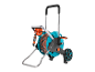 Chariot arroseur Gardena : tuyau, lance et accessoires.