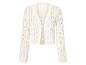 Gilet blanc en tricot ajouré, style bohème.
