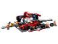 LEGO Speed Champions Ferrari arrêt au stand avec voiture de course et figurines.