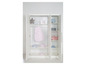 Une armoire blanche avec des portes ouvertes, remplie de vêtements et d'accessoires pour bébé.
