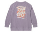 Sweat-shirt violet avec un imprimé de fleurs et de papillons.