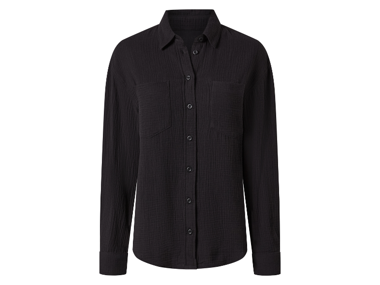 Chemise noire à manches longues avec poches.