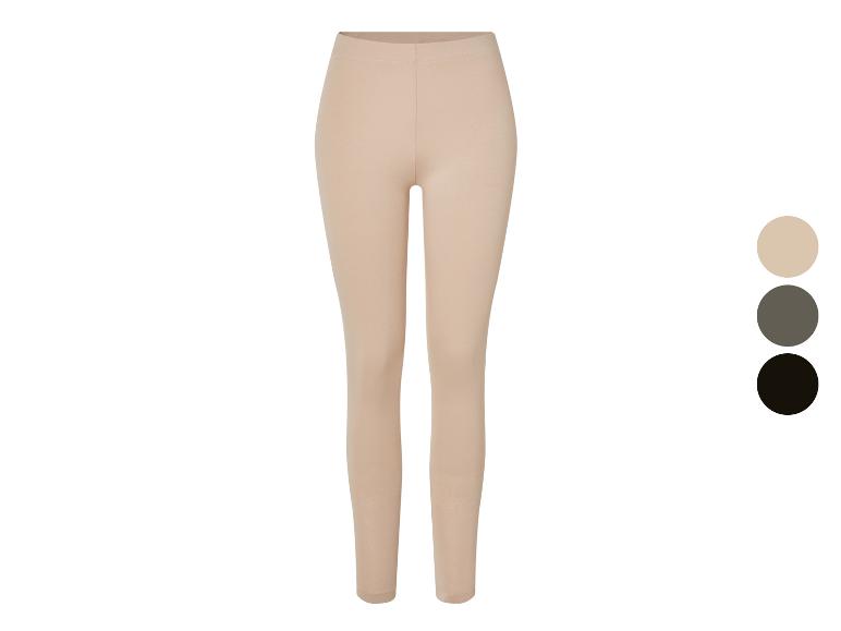 Leggings beiges avec options de couleurs.