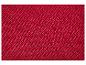 Gros plan sur un tissu rouge tricoté.