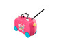 Une valise rose à roulettes avec un design Peppa Pig.