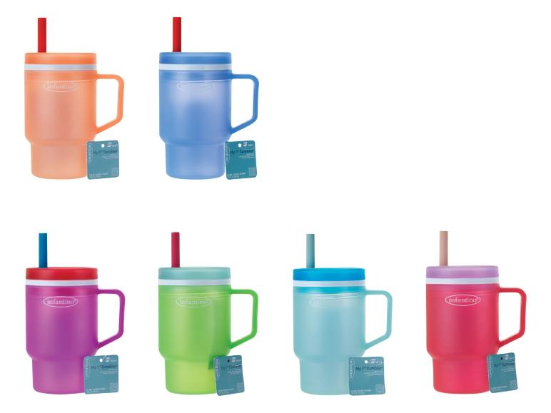 Six gobelets colorés pour bébés avec pailles et poignées, avec étiquettes.