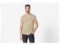 T-shirt beige homme avec petit logo.