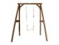 Portique en bois avec une balançoire simple sur fond blanc.