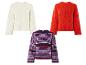 Trois pulls: un blanc, un orange et un à rayures violettes.