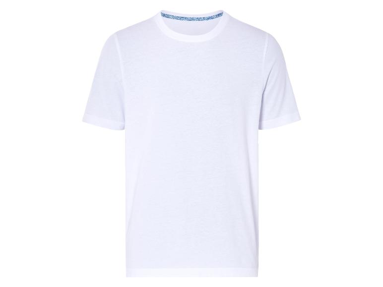 T-shirt blanc à manches courtes.